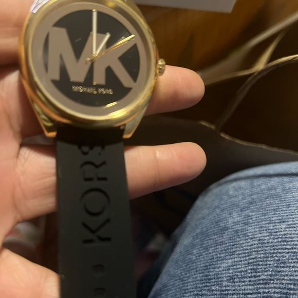 MK Watch - Picture 9 of 11